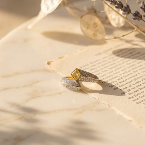 Golden Geometric Diamond Ring